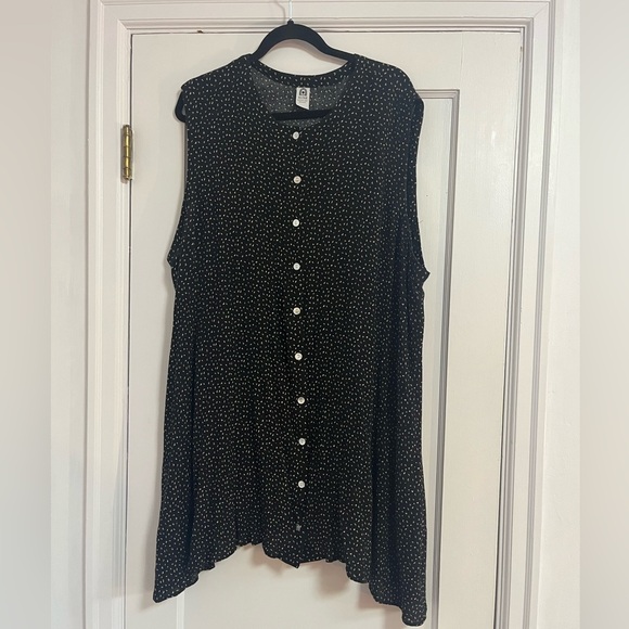 Altar Houseline Dress - Picture 1 of 4